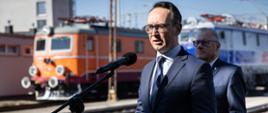 Powstanie nowa lokomotywownia na bocznicy kolejowej na warszawskim Grochowie. Umowę w tej sprawie 20 marca 2025 r. podpisała spółka PKP Intercity. 