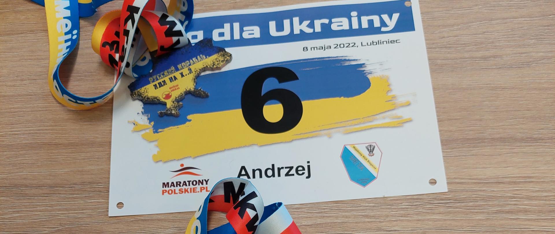 Funkcjonariusze i pracownicy Komendy Wojewódzkiej PSP w Warszawie wzięli udział w wirtualnym Biegu dla Ukrainy