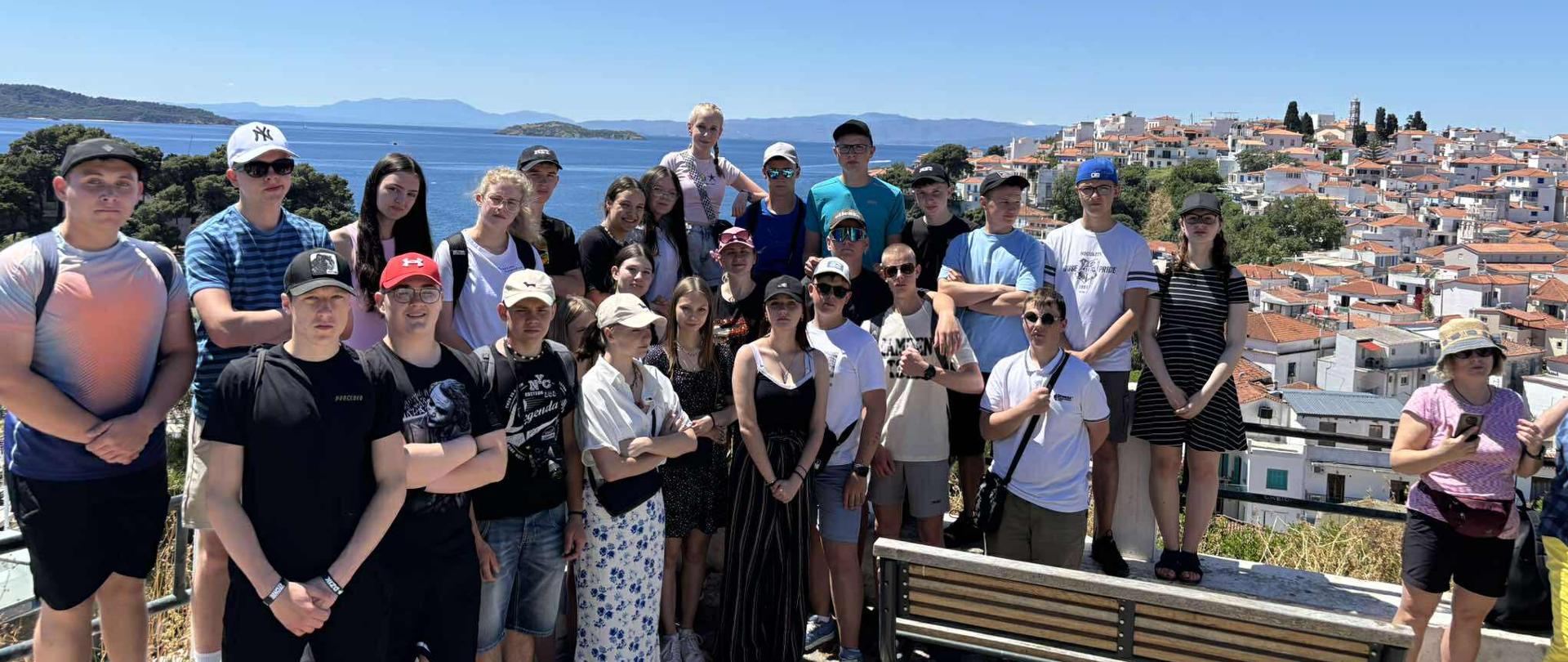 Uczniowie podczas czasu wolnego 6