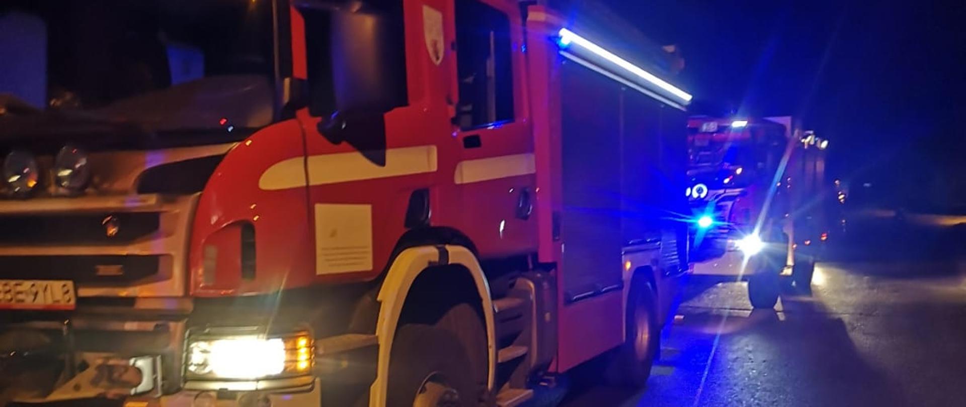 Projekt Ustawy o Ochotniczej Straży Pożarnej do konsultacji społecznych, samochody PSP i OSP