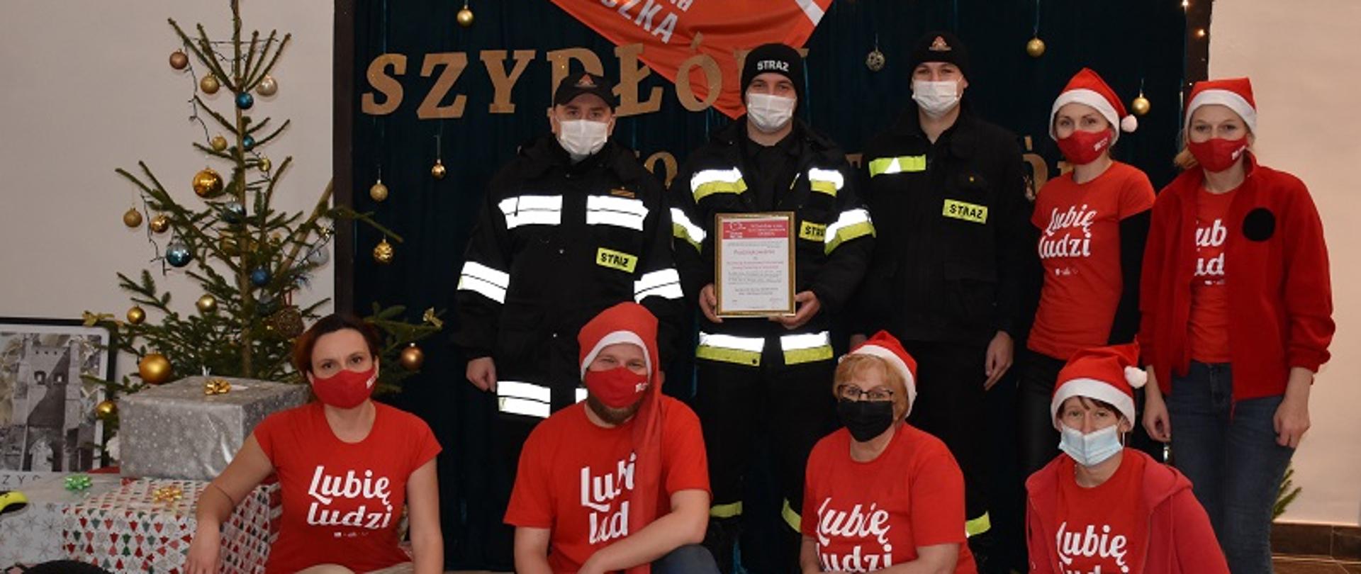 Wręczenie Podziękowania za udział w akcji Szlachetna paczka