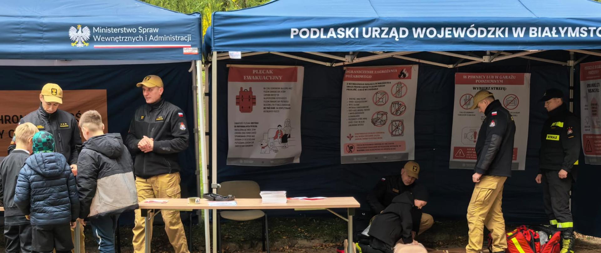 Akademia OLiOC w Białowieży – strażacy edukowali mieszkańców i turystów