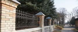 Ogrodzenie przy kościele pw. św. Jerzego w Janowie