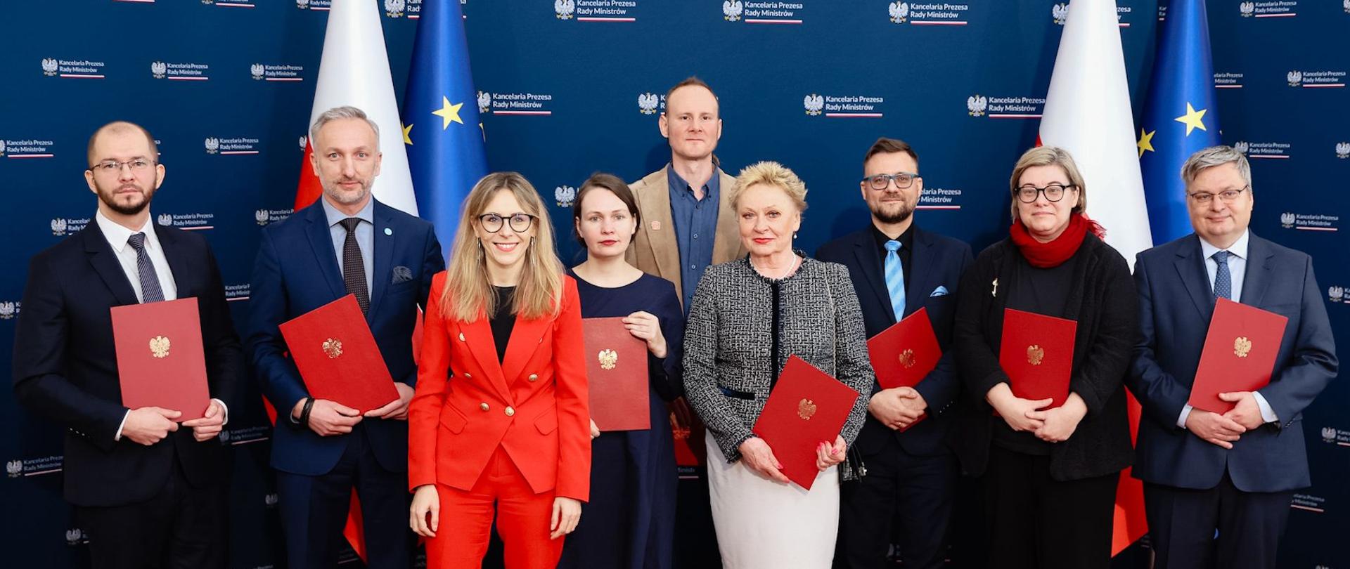 Minister do spraw Społeczeństwa Obywatelskiego, przewodnicząca Komitetu do spraw Pożytku Publicznego - Agnieszka Buczyńska podczas powołania członków Rady Narodowego Instytutu Wolności - Centrum Rozwoju Społeczeństwa Obywatelskiego nowej kadencji.