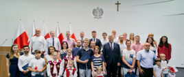 Zdjęcie Grupowe nowych obywateli i Wicewojewody