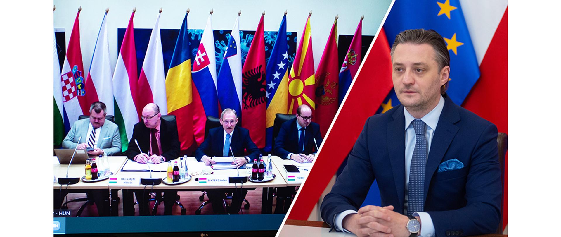 Wiceminister Bartosz Grodecki podczas wideokonferencji, po lewej stronie widoczny ekran z przedstawicielami prezydencji węgierskiej Forum Salzburg.