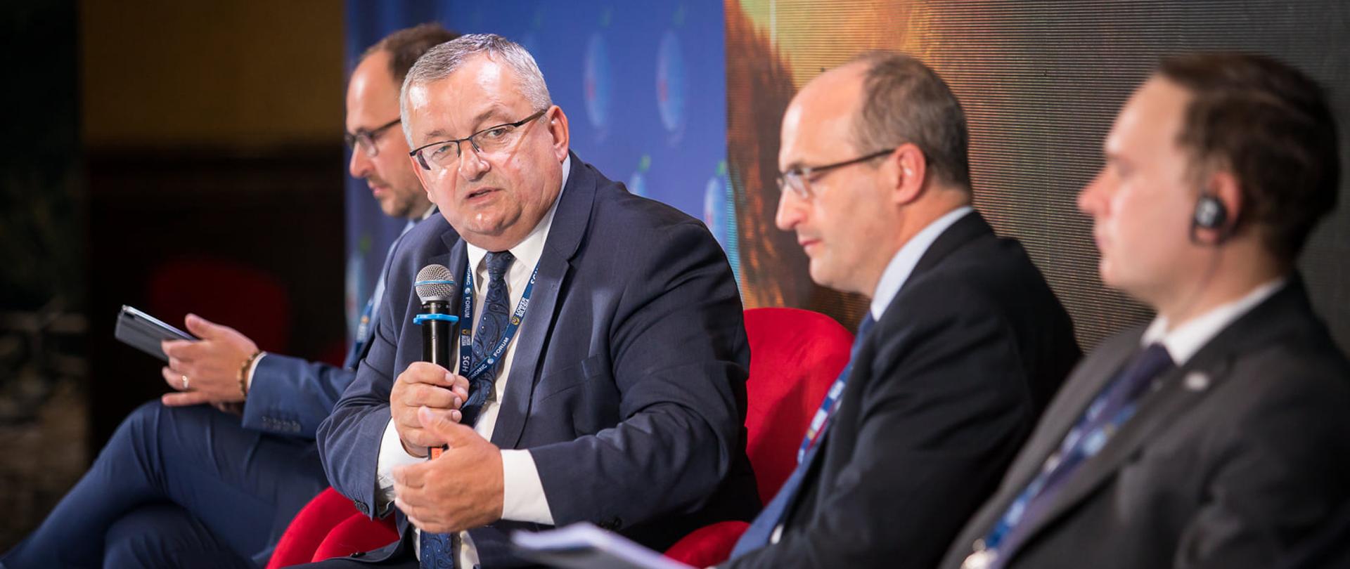 Międzynarodowe rozmowy o Zielonym Ładzie