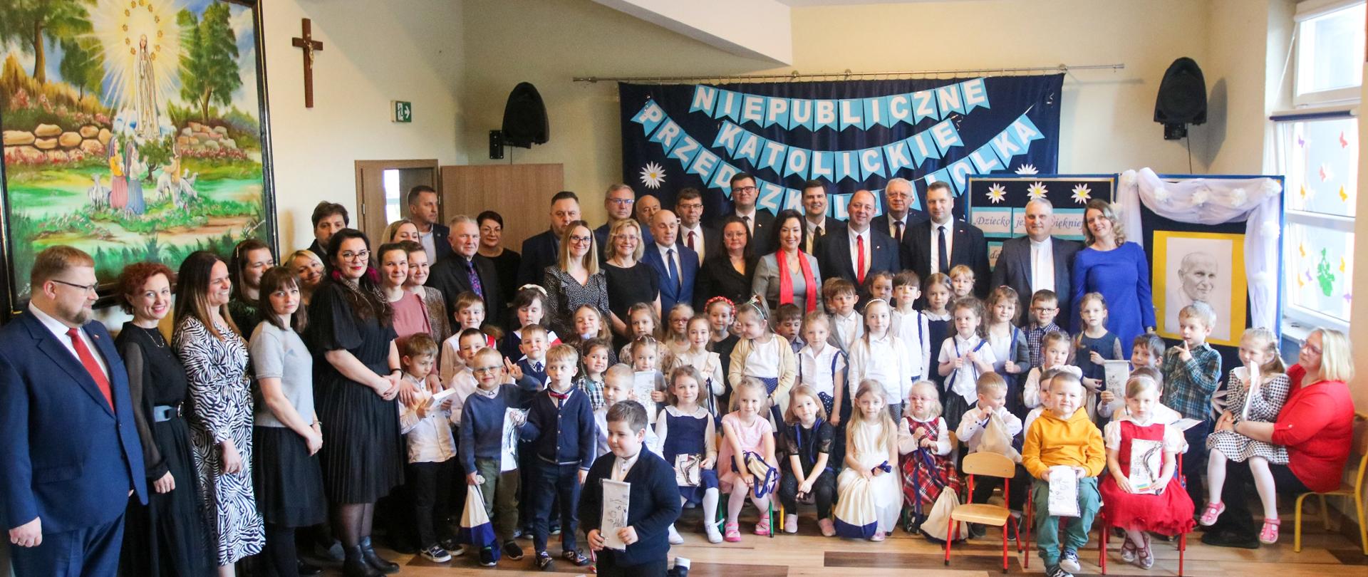 Wizyta szefa MEiN w przedszkolu „U Lolka”