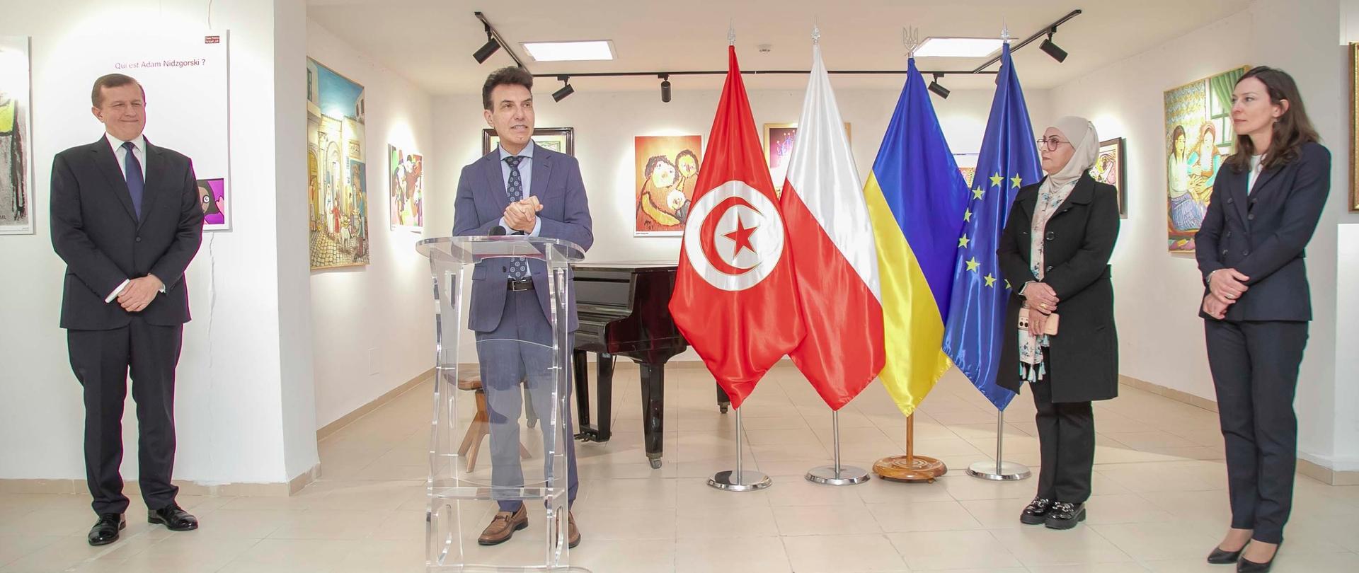 Tunisie - Ukraine - Pologne 