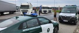 Miejsce kontroli litewskiej ciężarówki na parkingu MOP Woźniki. 40-tonowy zestaw zatrzymał na autostradzie A1 oznakowany patrol śląskiej Inspekcji Transportu Drogowego.