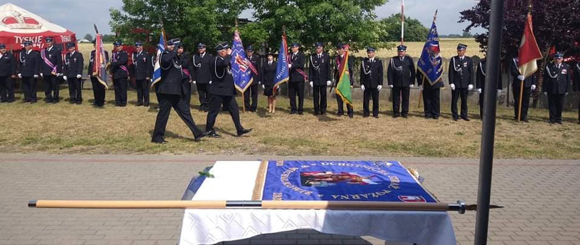 Nadanie sztandaru OSP Michałkowo.