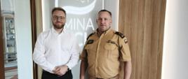 Na zdjęciu znajduje się Wójt Gminy Puck Pan Marcin Nikrant oraz Komendant Powiatowy PSP w Pucku bryg. Wojciech Wanat.