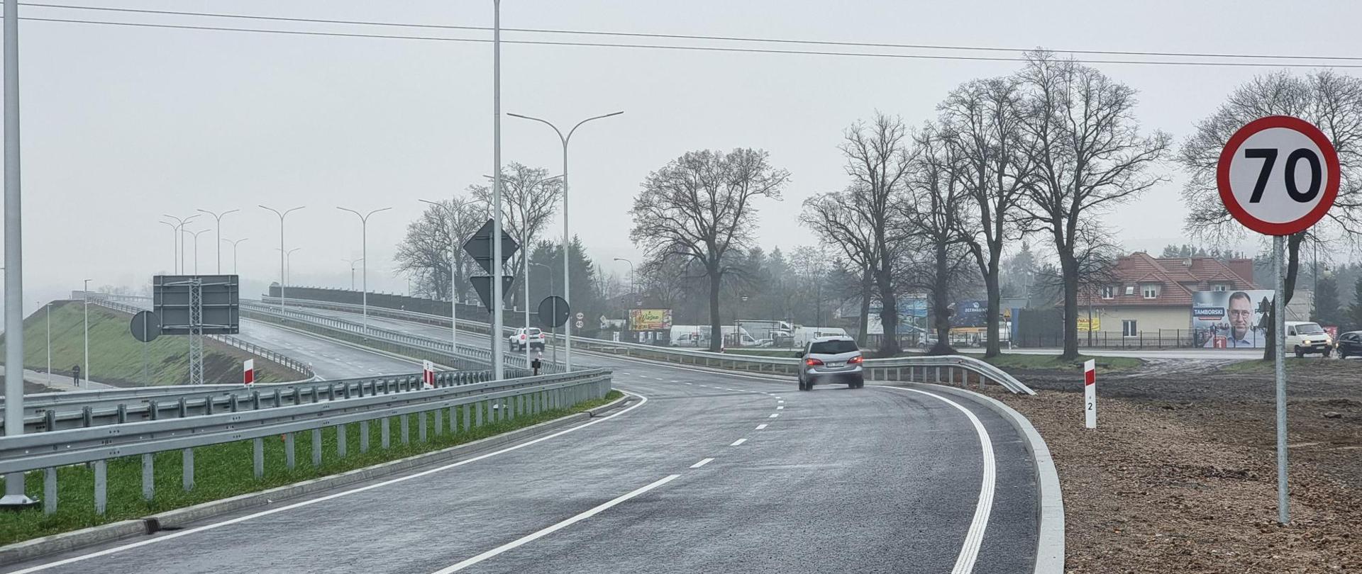 Kierowcy jadą już dwiema jezdniami DK11 w Kołobrzegu