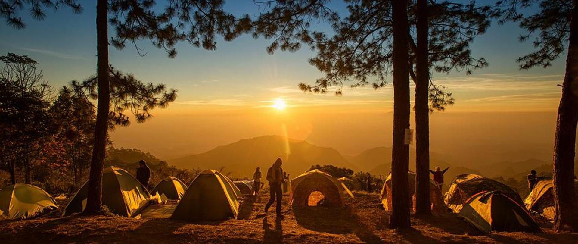 Instrukcja w sprawie wymagań higieniczno-sanitarnych dla stacjonarnych obozów pod namiotami - 2022r