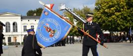 Nadanie sztandaru Komendzie Powiatowej Państwowej Straży Pożarnej w Wągrowcu
