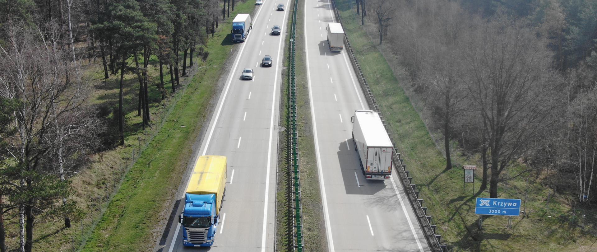 NA zdjęciu widać autostradę A4 na odcinki pomiędzy Krzyżową a Krzywą na Dolnym Śląsku. 