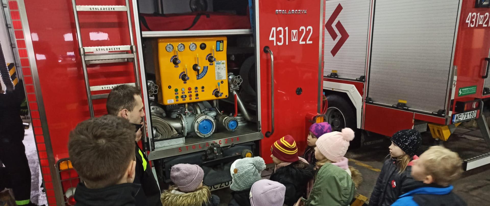 Bezpieczne ferie z uczestnikami półkolonii Miejskiego Centrum Kultury w Gostyninie. 