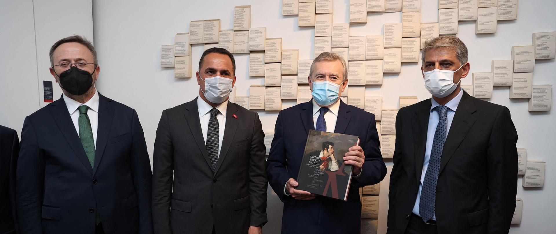 Otwarcie nowej wystawy w Muzeum Adama Mickiewicza w Stambule fot. Arif Hudaverdi Yaman / Anadolu Agency/ABACAPRESS.COM