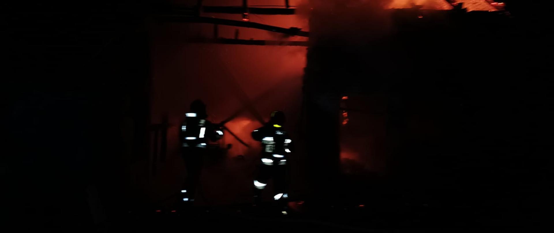 Pożar budynku gospodarczego