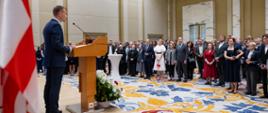 Ambasador RP przemawia do gości