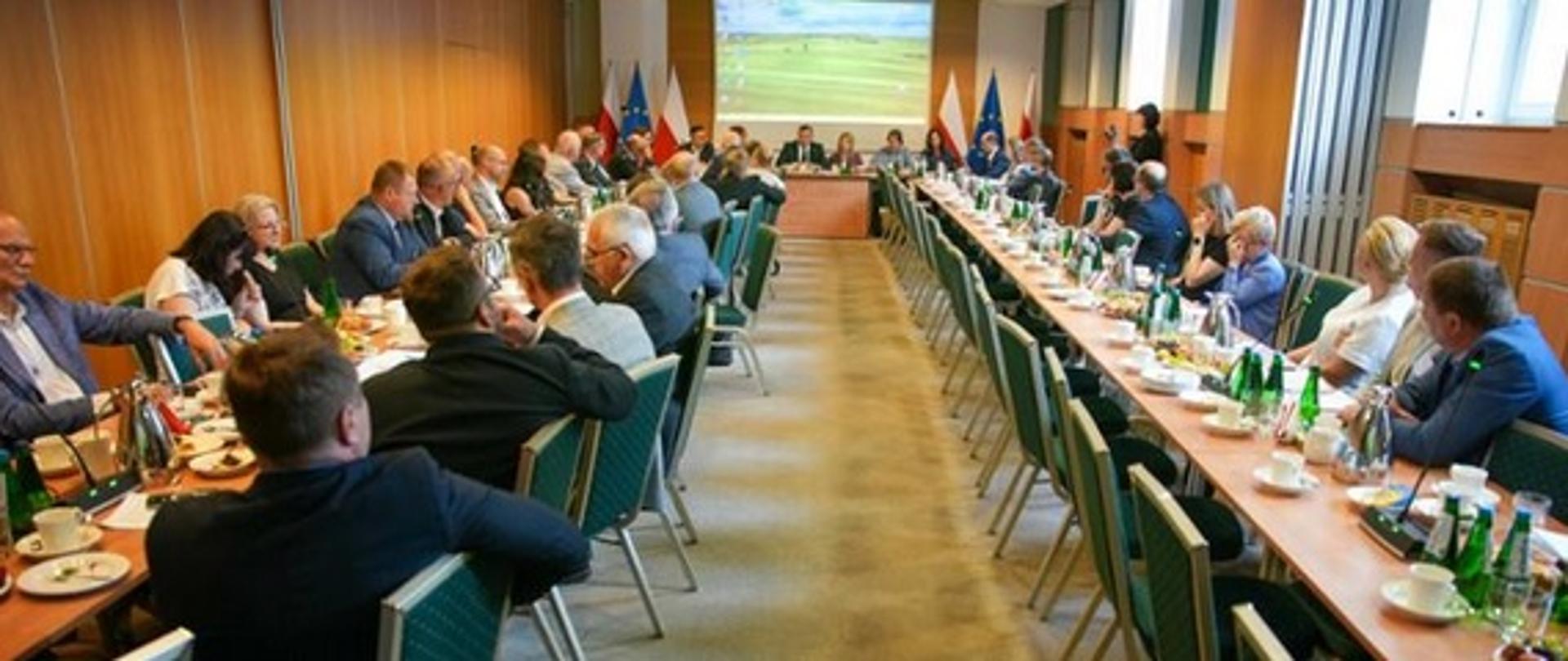 Rozporządzenie EDUR - spotkanie w MRiRW z przedstawicielami organizacji branżowych 18.06.2025