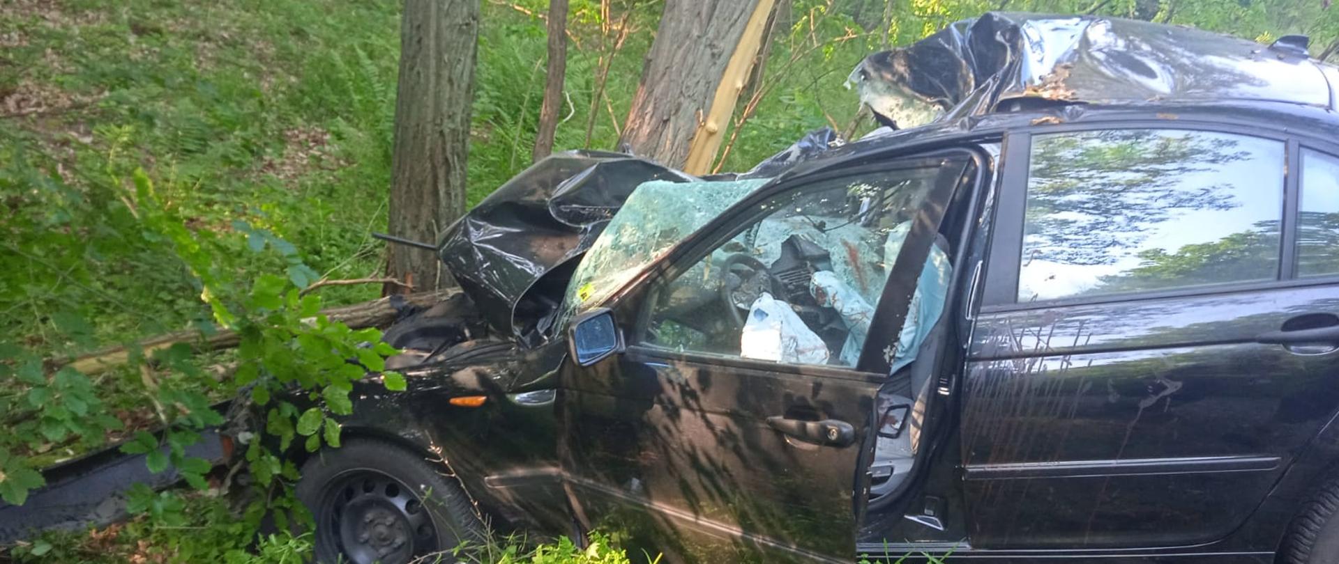 Poźrzadło. Wypadek drogowy.