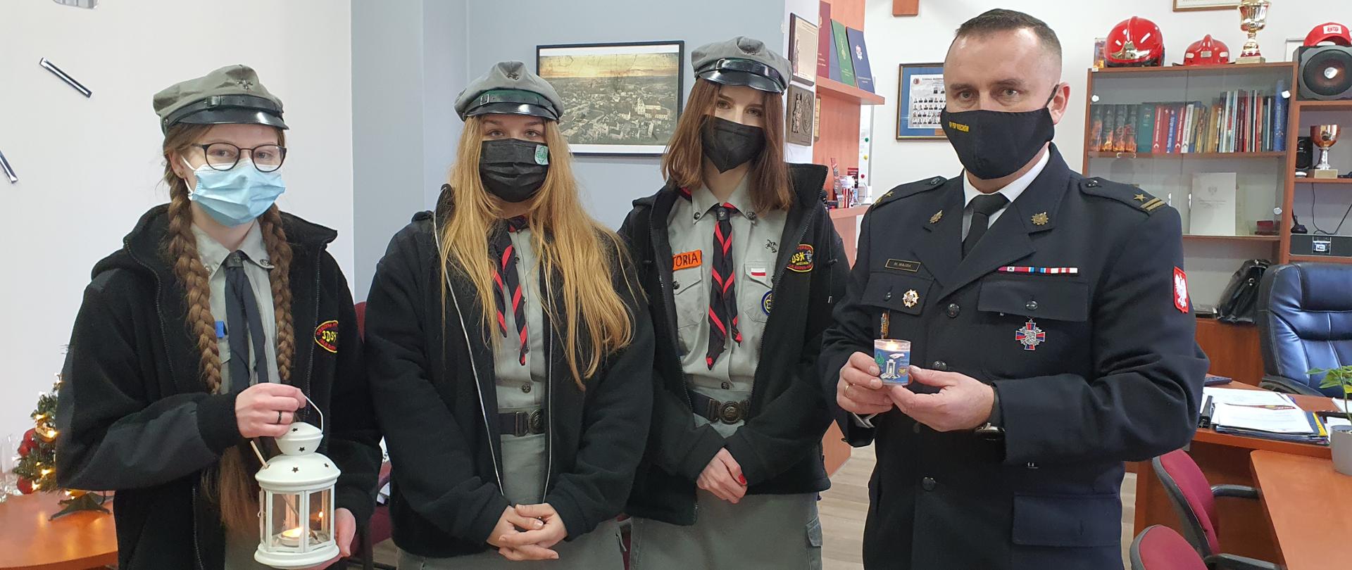 Przekazanie Betlejemskiego Światła Pokoju