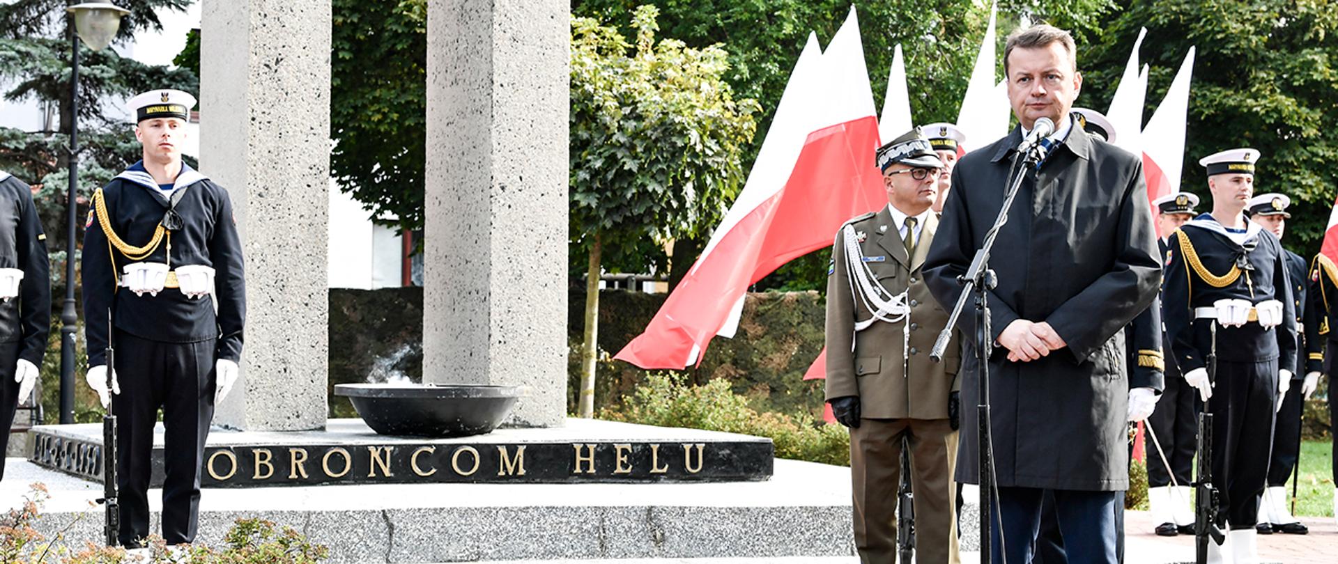 Uroczystości poprzedzające pogrzeb państwowy Dowódcy Obrony Wybrzeża 1939 r. śp. admirała floty Józefa Unruga i Jego Małżonki śp. Zofii Unrug.