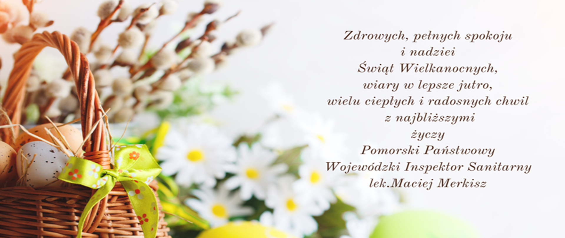 zdjęcie przedstawia koszyk wielkanocny