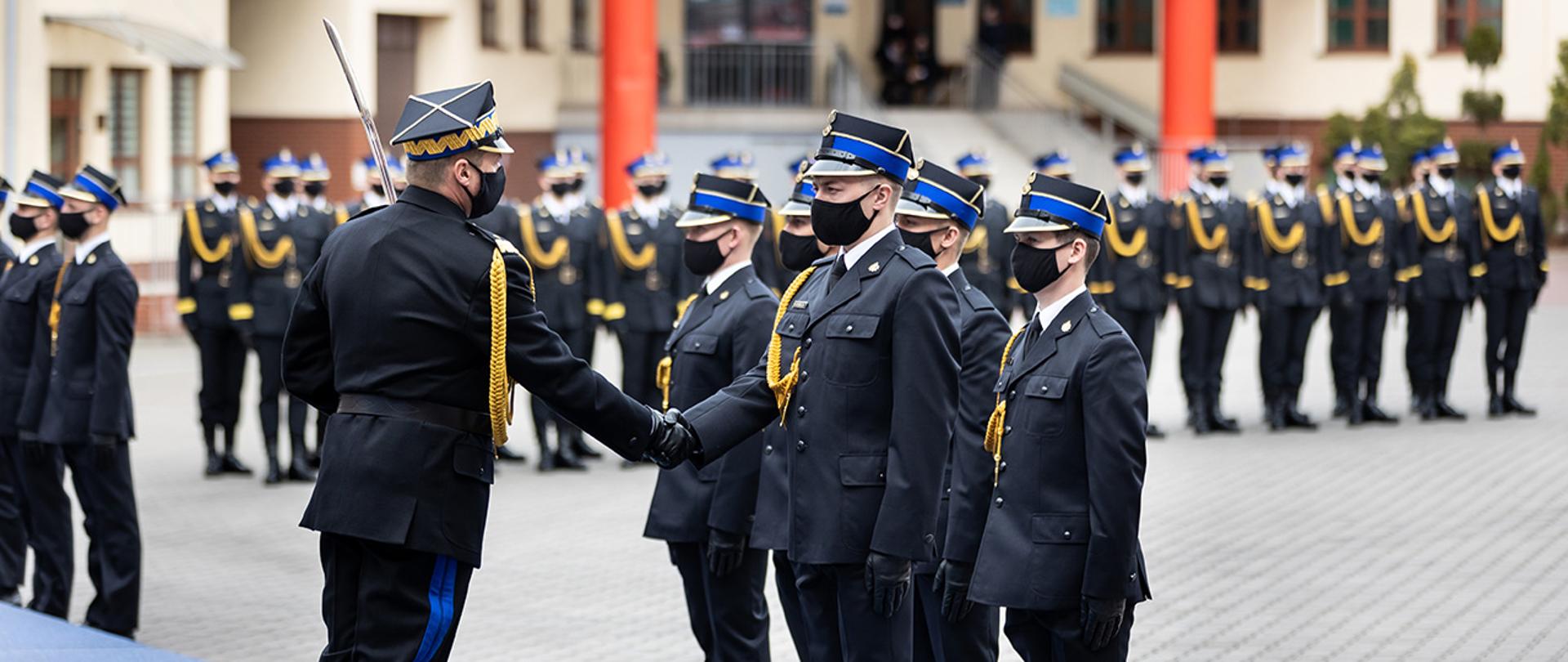 Promocja Oficerska w Szkole Głównej Służby Pożarniczej
