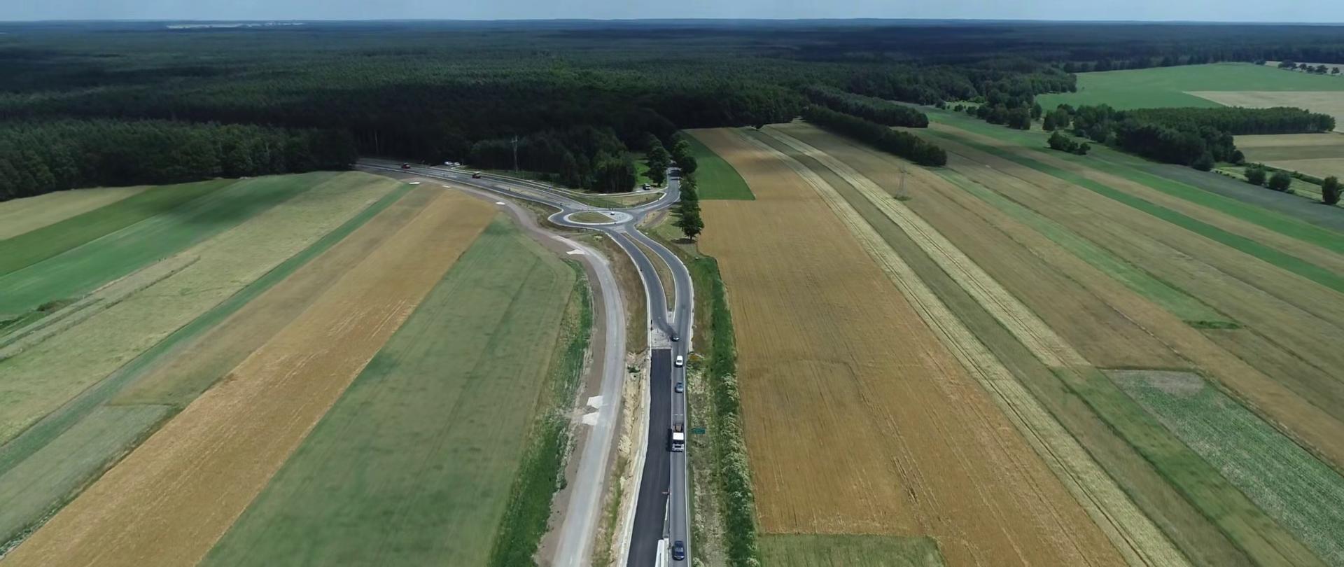 Rozbudowywany odcinek DK45 na trasie Jełowa - Bierdzany