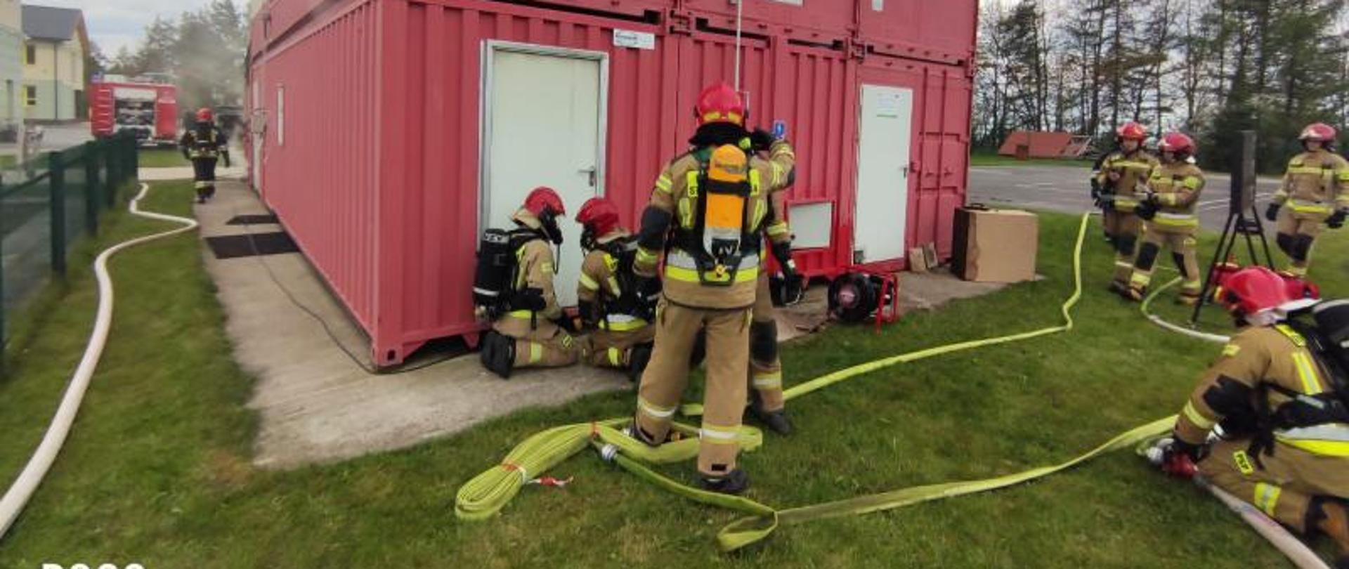 Trenażer do gaszenia pożarów 