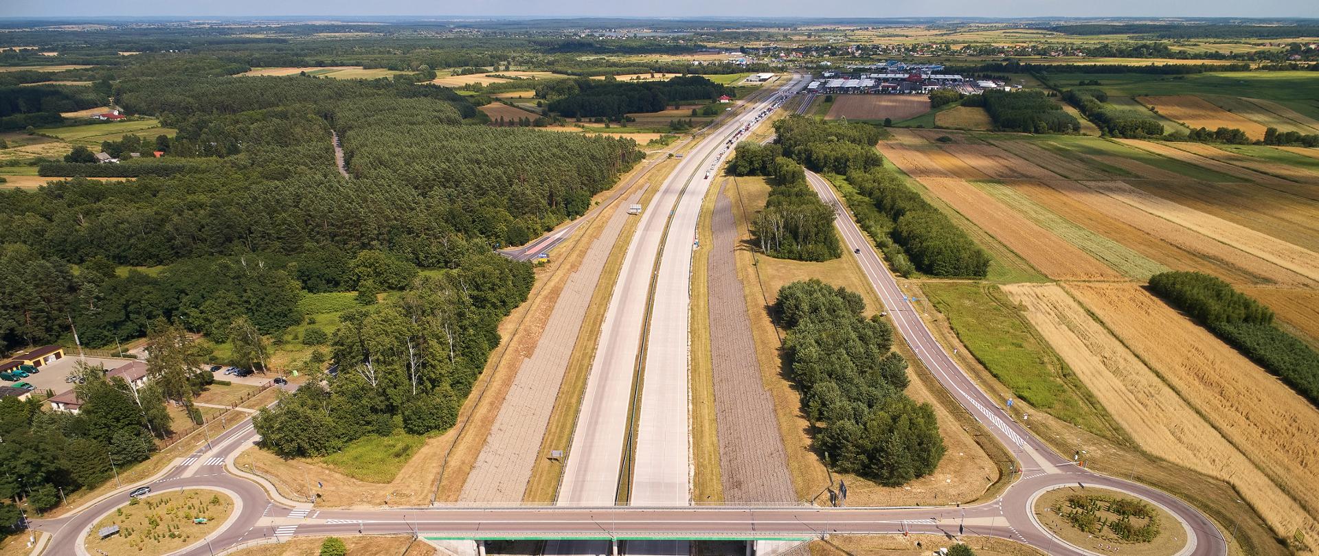 Widok na przejście graniczne w Korczowej