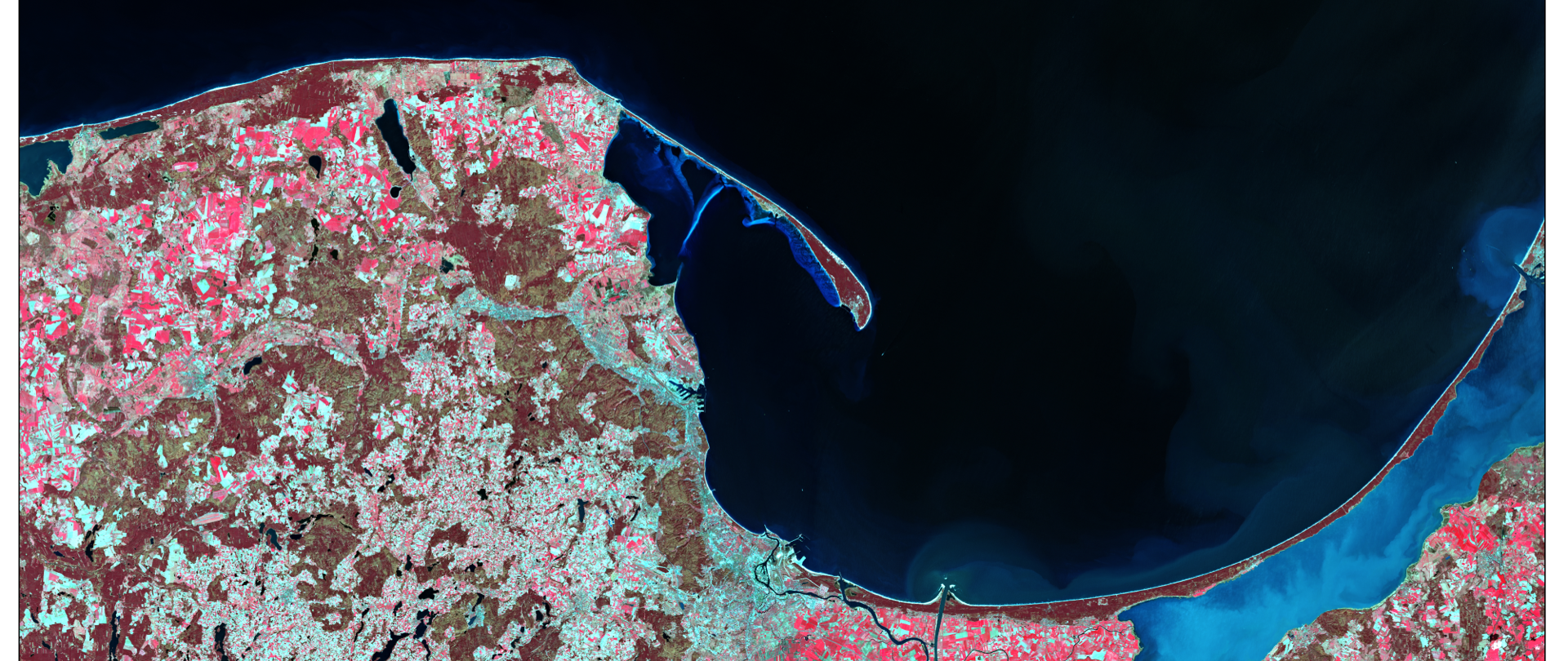 Zdjęcie satelitarne pokazujące polskie wybrzeże