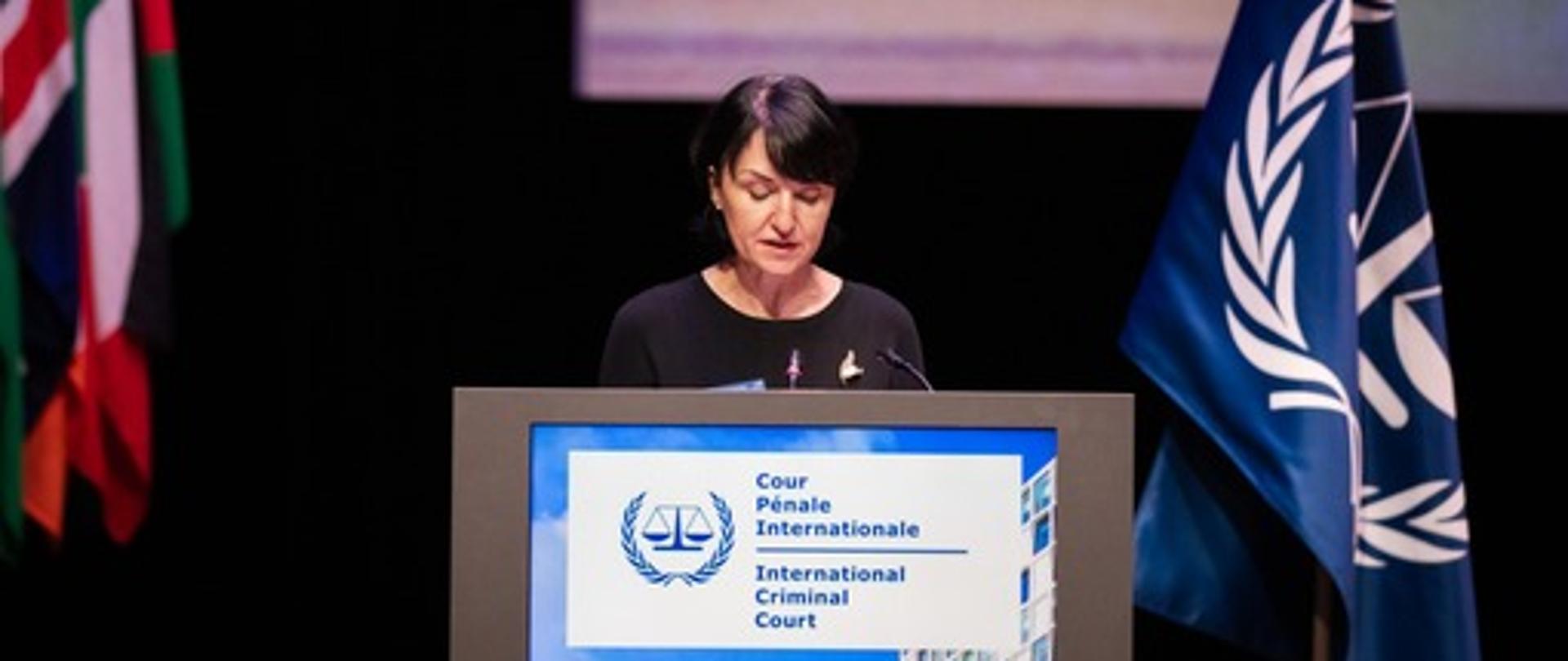 Podsekretarz Stanu w Ministerstwie Spraw Zagranicznych p. Henryka Mościcka-Dendys przemawia podczas 24. sesji Zgromadzenia Państw-Stron Statutu Rzymskiego Międzynarodowego Trybunału Karnego