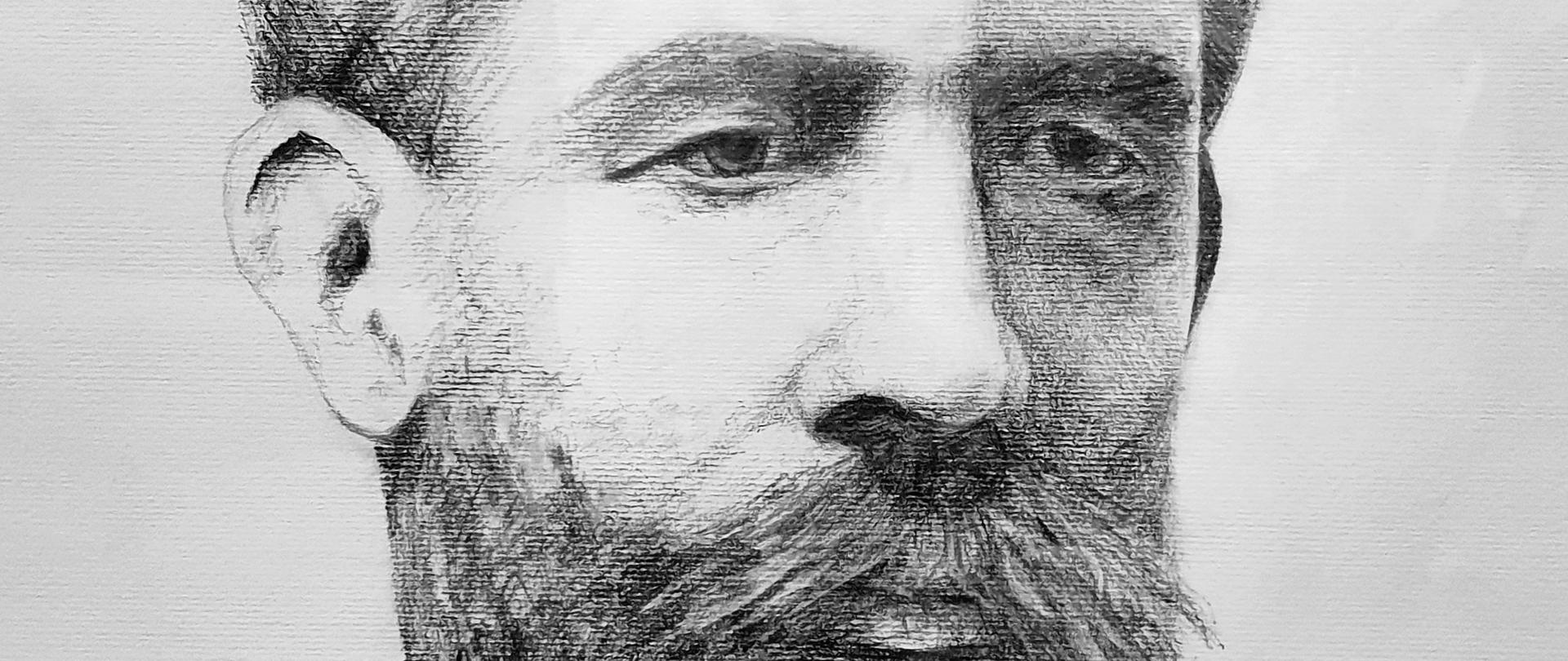 Rysunek - portret Franciszka Neużila zrealizowała Martyna Staszel uczennica kl. 2A PLSP w roku 2021. Rysunek przedstawiający dyrektora szkoły narysowany jest ołówkiem na papierze. Dyrektor ubrany jest w białą koszulę, ma na sobie założoną czarny płaszcz ze stylowym kołnierzem. Franciszek Neużil ma czarne krótkie włosy zaczesane z przedziałkiem przez środek głowy. Dyrektor ma długą czarną brodę. Postać na rysunku , lekko zamyślona, spogląda w prawą stronę.
