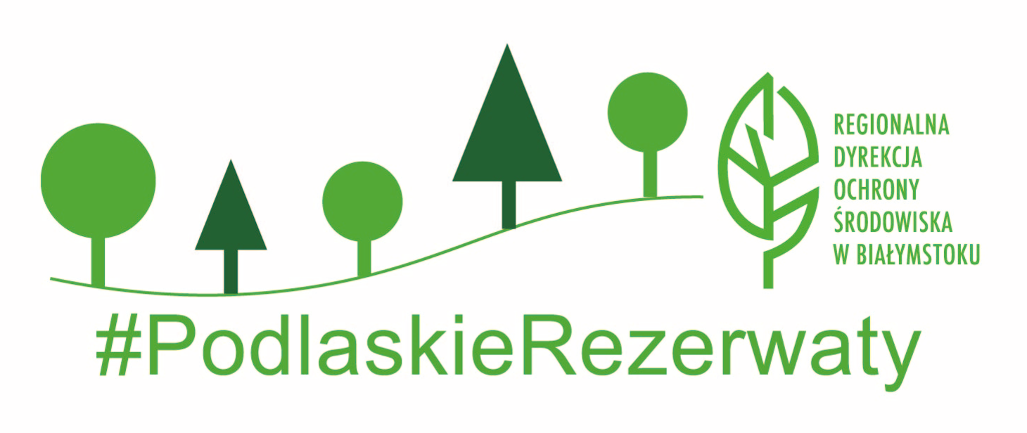 „#PodlaskieRezerwaty — Regionalna Dyrekcja Ochrony Środowiska w Białymstoku” — zielone logo z prostą grafiką drzew i liścia, symbolizujące ochronę przyrody w rezerwatach Podlasia.