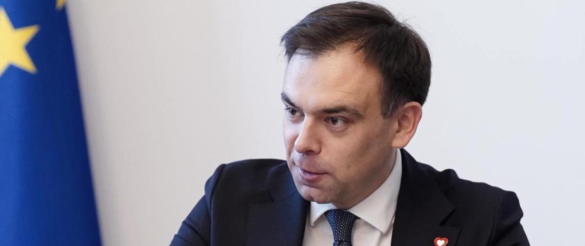 Spotkanie Ministra Finansów i Gospodarki z przedstawicielami polskiej branży bateryjnej