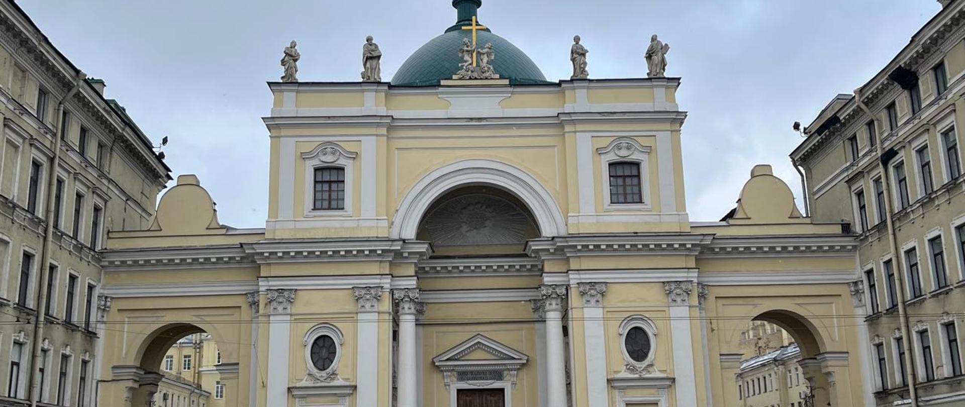 kosciol w Petersburgu