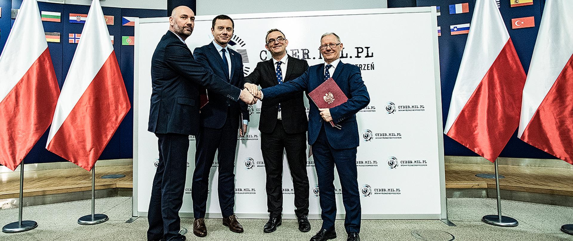 Cyberbezpieczeństwo i nowe technologie – rusza inicjatywa MON „CYBER.MIL z klasą”