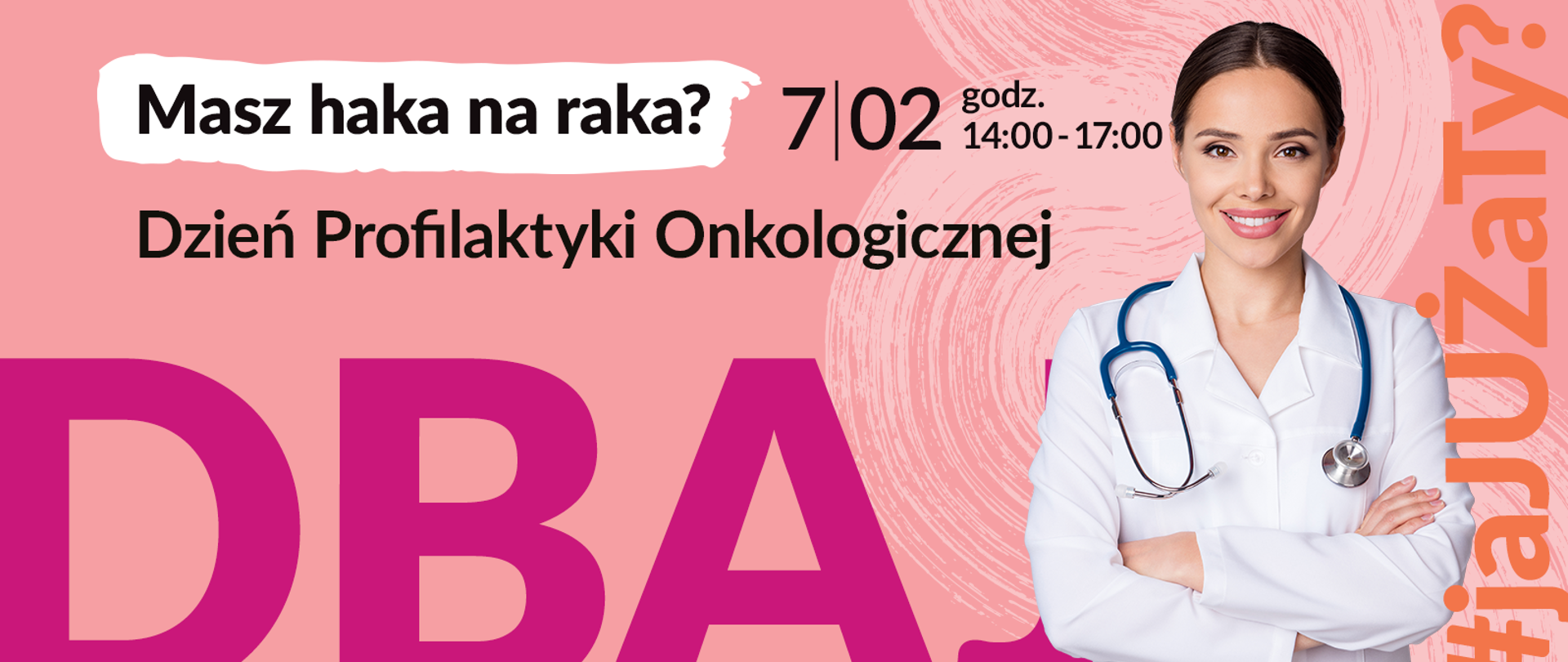 uśmiechnięta lekarka w kitlu 