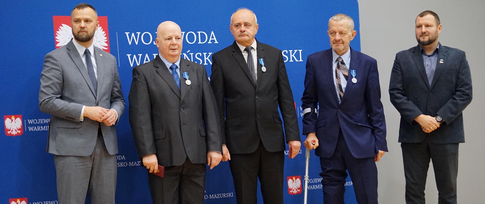 Wicewojewoda uhonorował osoby szczególnie zasłużone