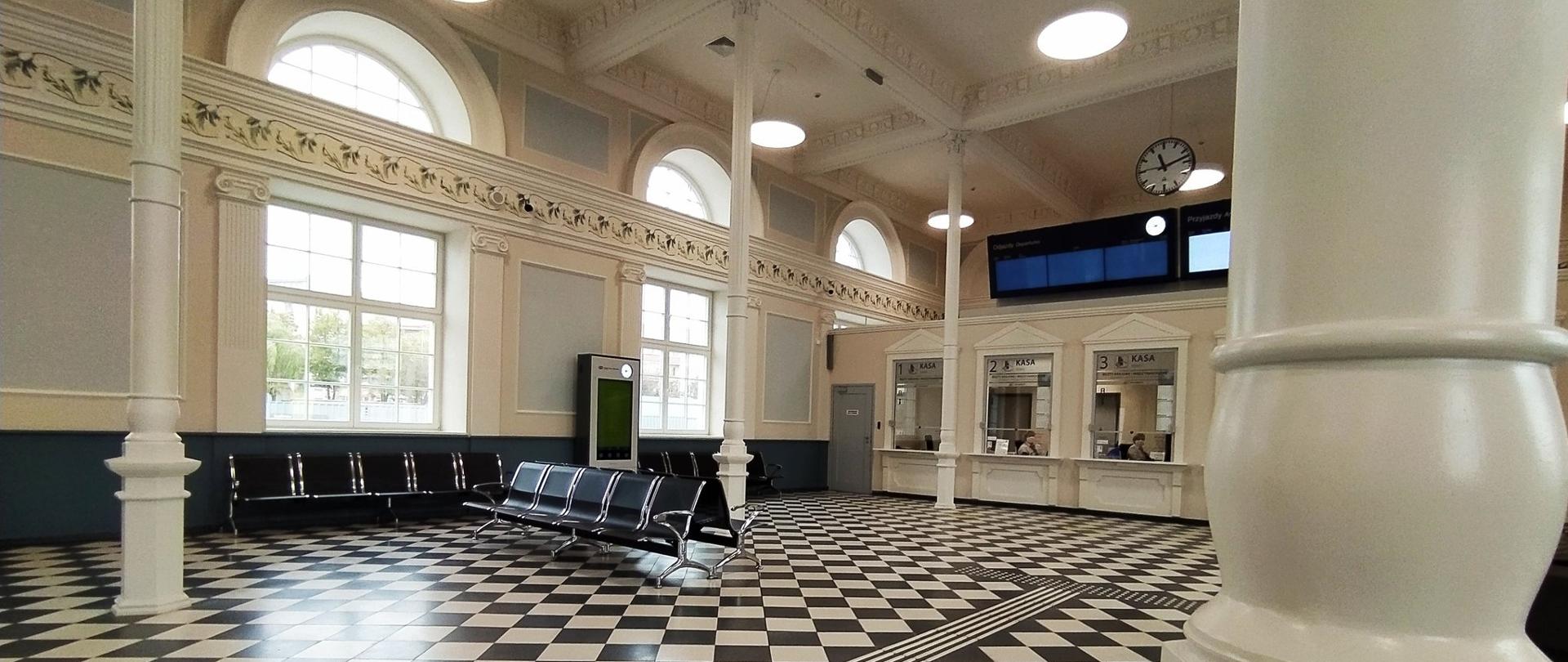 Dworzec w Białymstoku hol