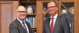 z lewej: rektor Uniwersytetu Rzeszowskiego prof. Sylwester Czopek i ambasador RP na Słowacji Krzysztof Strzałka