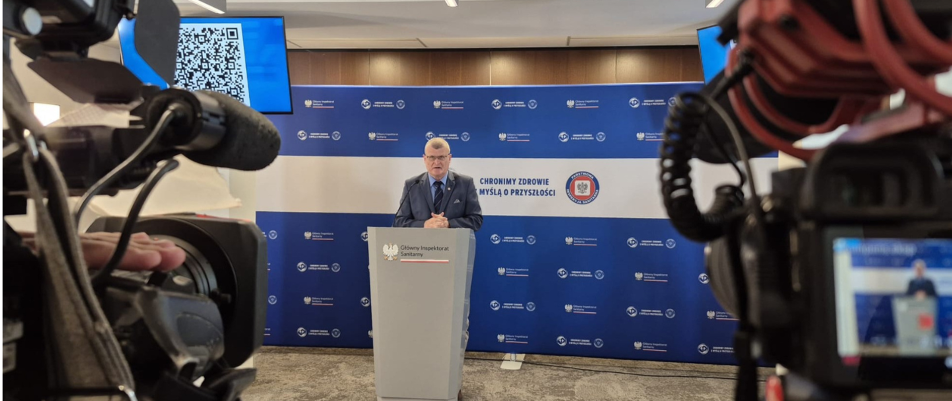 Na zdjęciu min. Paweł Grzesiowski