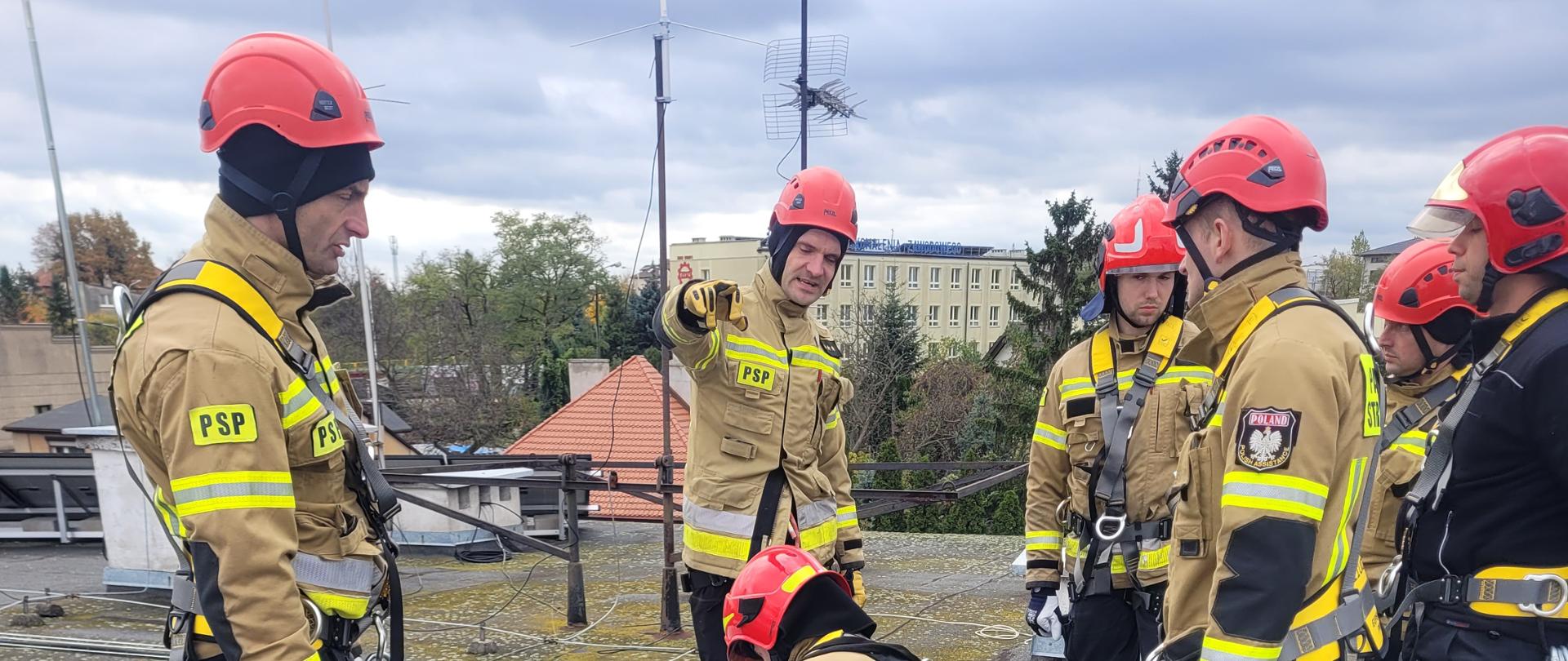 SZKOLENIE Z RATOWNICTWA WYSKOŚCIOWEGO W KM PSP KALISZ [07-09.11.2023]