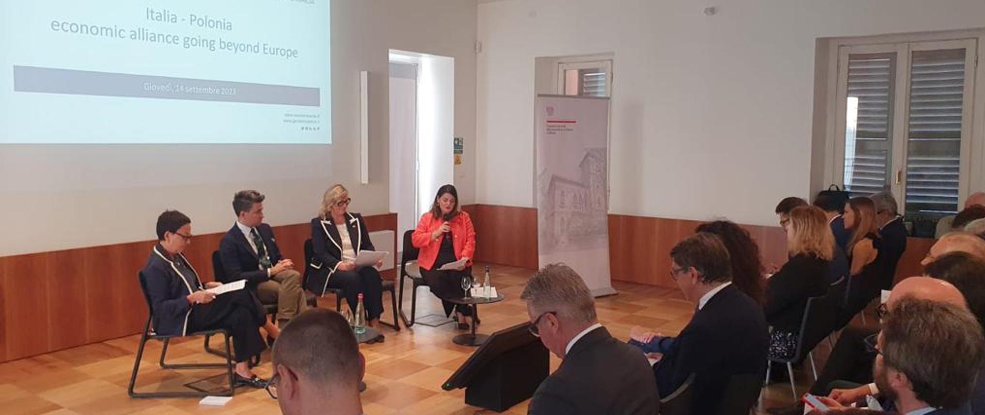 Seminarium “Italy – Poland – economic alliance going beyond Europe” w Mediolanie