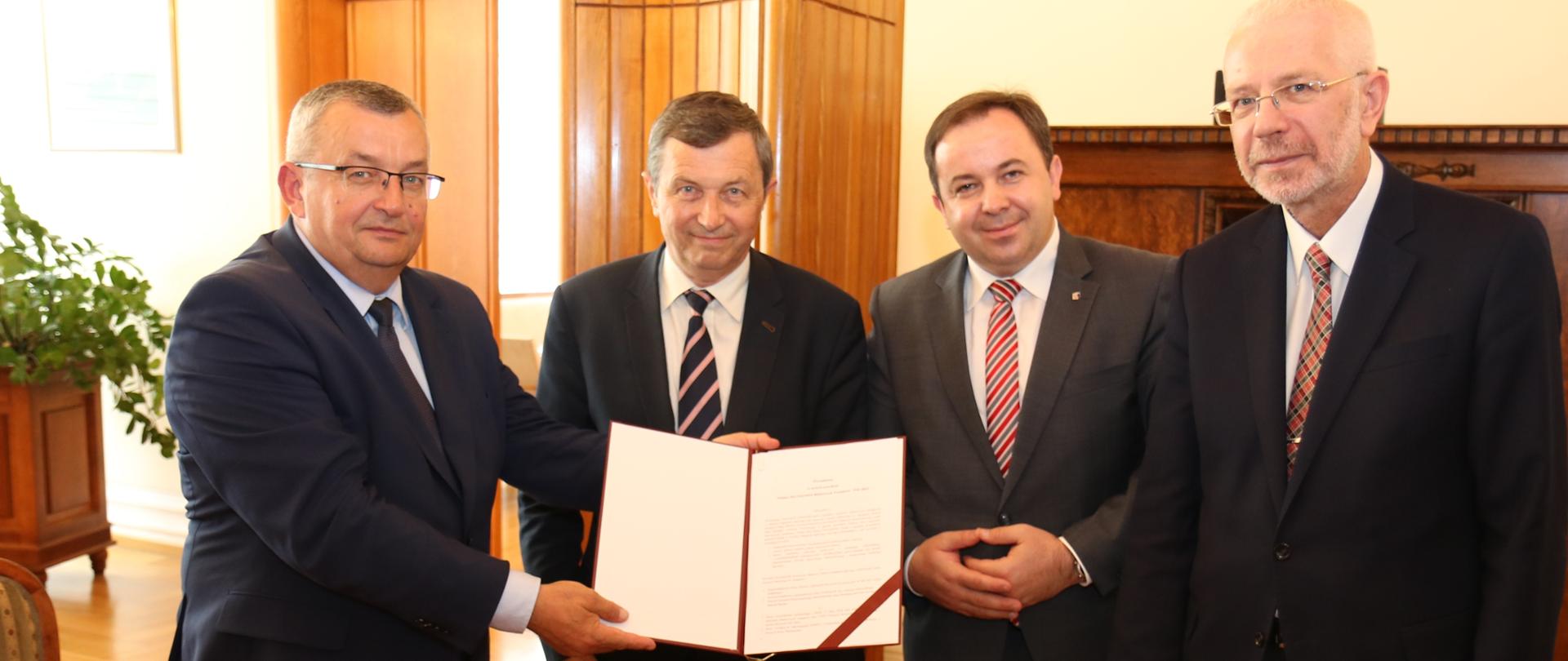 Powołanie Polskiej Sieci Instytutów Badawczych Transportu POLTRIN