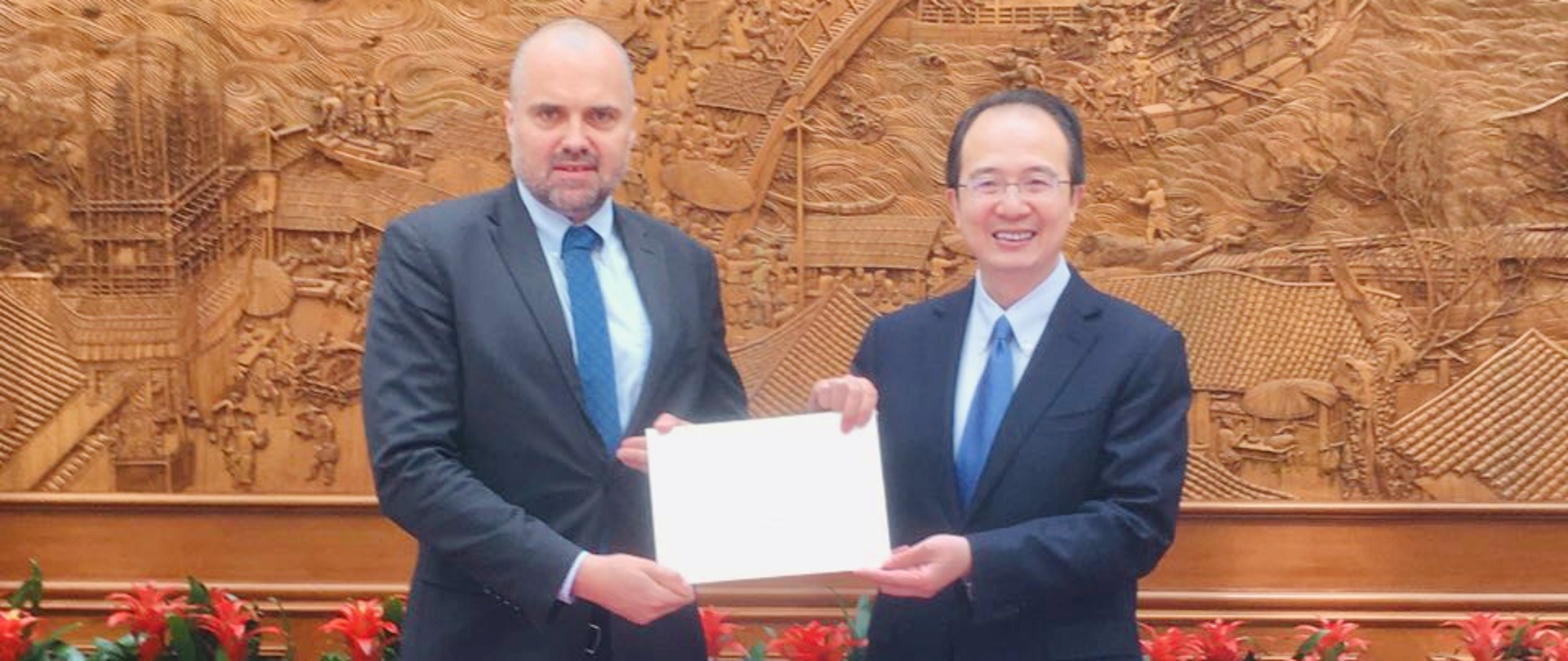 Wręczenie_kopii_listów_1