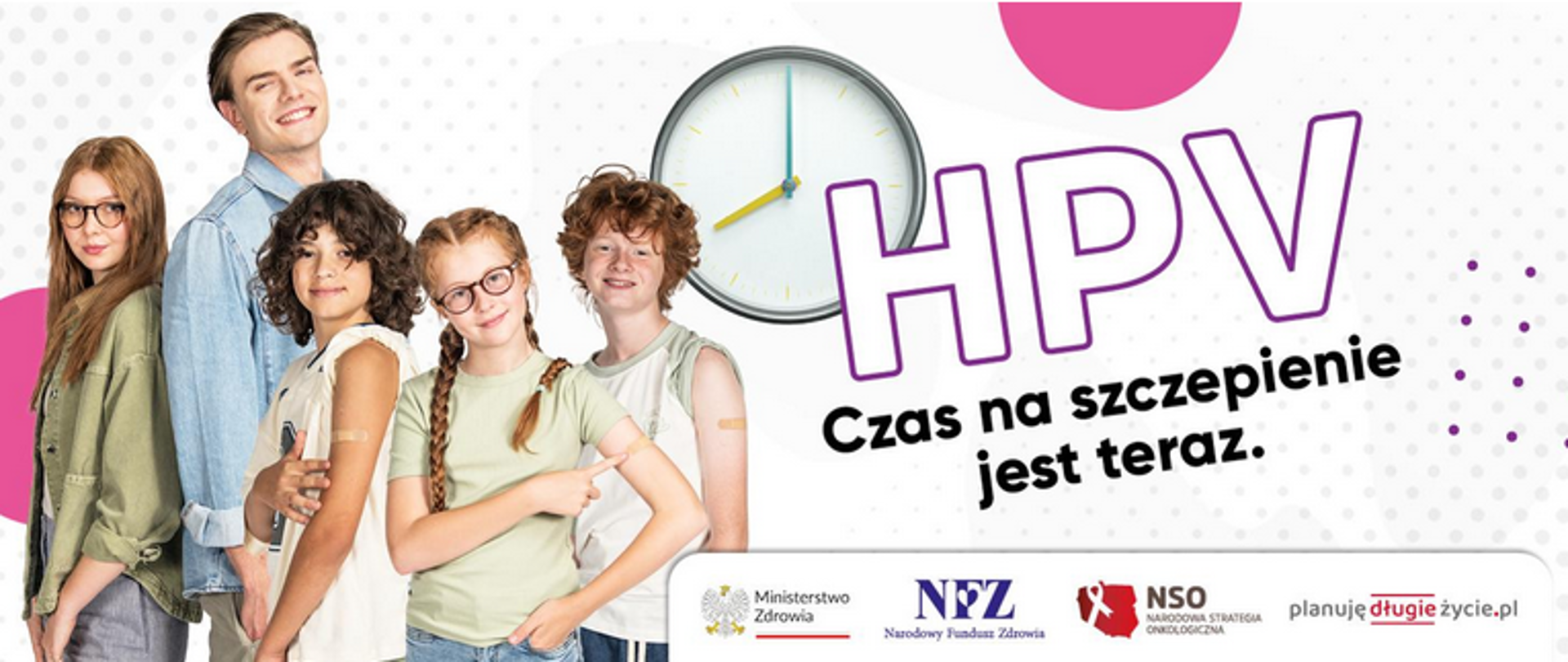Pięcioro młodych ludzi promujących szczepienia na HPV